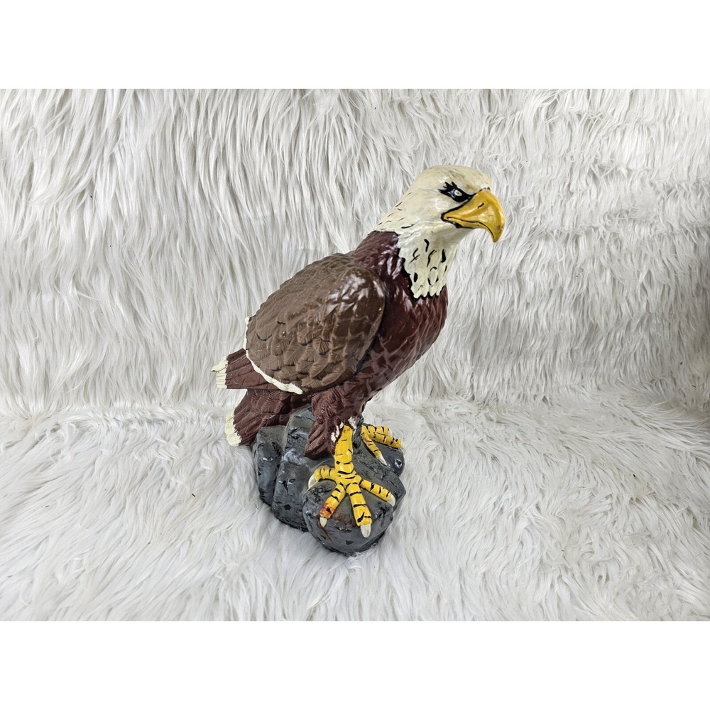 Vintage Super Cool 14in Ceramic Bald Eagle Statue